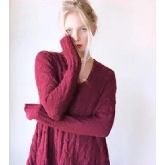 Altar'd State Rasberry Red Oversized Chunky V-Neck Knit Hi-Low Tunic Sweater - Picture 2 of 9